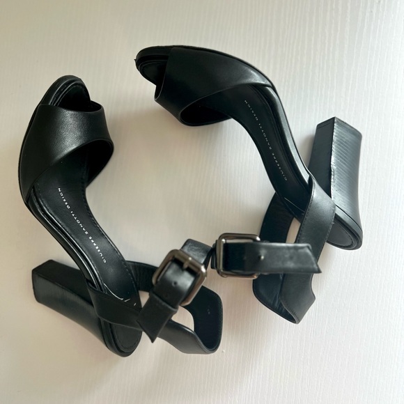 Giuseppe Zanotti strap block-heel sandals - size 6.5 - Picture 8 of 10